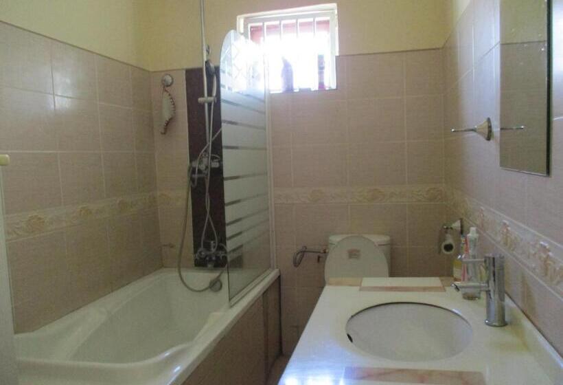 آپارتمان 1 خوابه, Avon Apartments