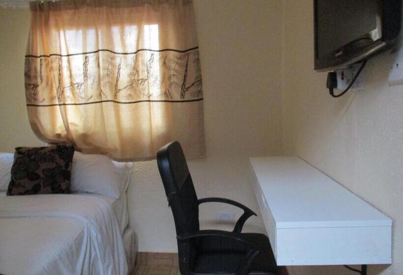 اتاق استاندارد یک نفره, Avon Apartments