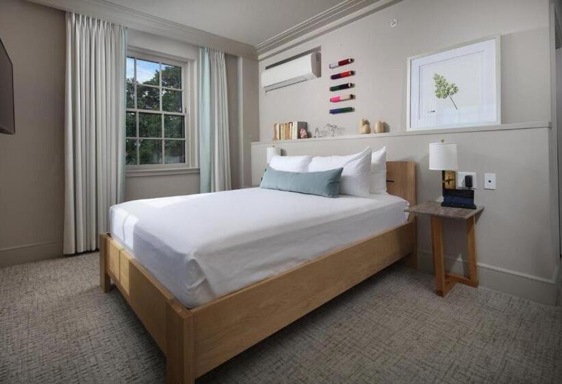 スタンダードルーム, Weyanoke