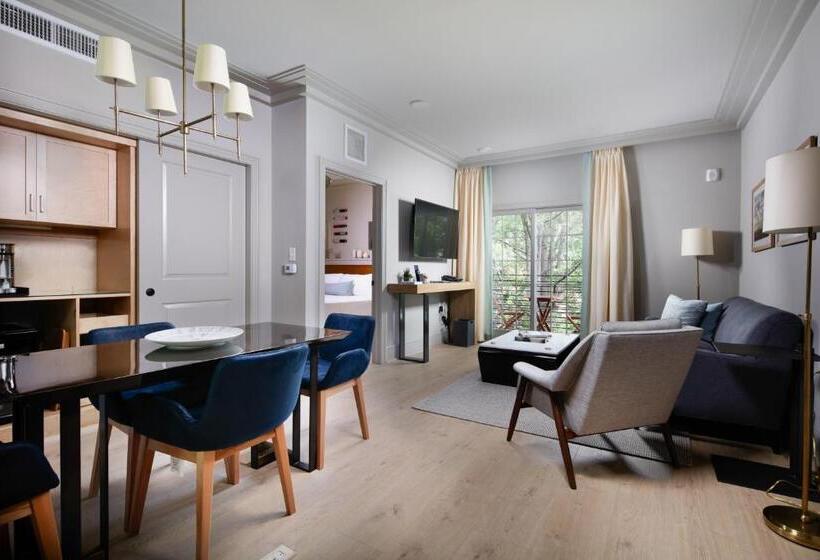 キングサイズベッドのスイートルーム, Weyanoke