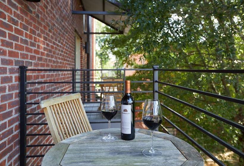 バルコニー付きジュニアスイート, Weyanoke