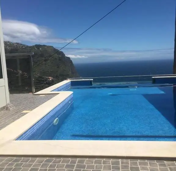 اتاق استاندارد با بالکن و چشمانداز دریا, Guesthouse Theview