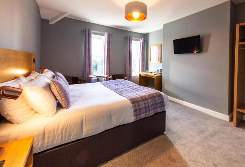 Standardrum King Size Säng, Hk Rooms Self Catering Serviced Rooms