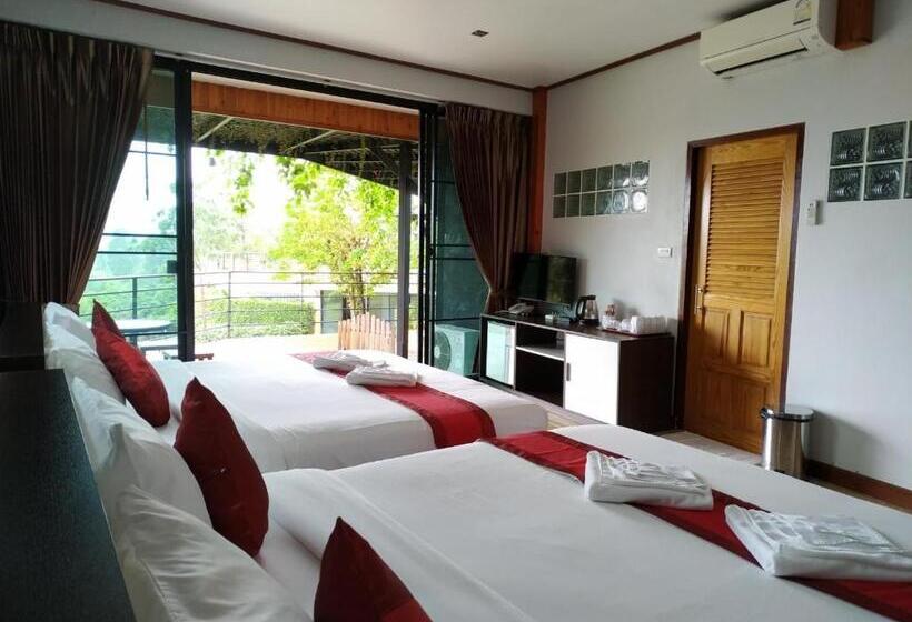 园景标准四人间, Phumork Village Khao Kho