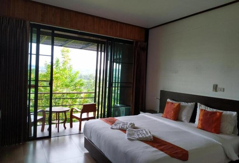 带大床的豪华间, Phumork Village Khao Kho