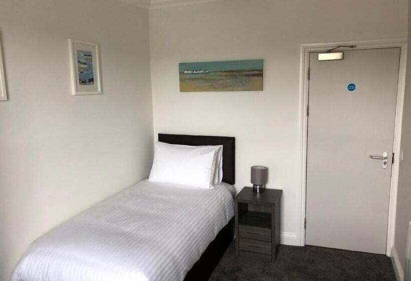 Номер Стандарт Индивидуальный, The Ships Quarters