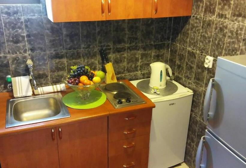 Pokój Standard Widok Morze z Balkonem, Guest House Villa Castio