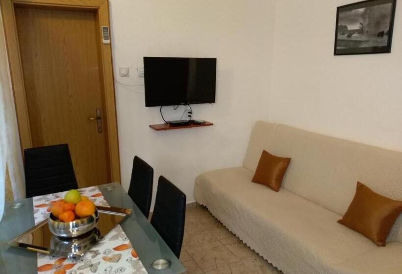 Apartament 1 Sypialnia, Guest House Villa Castio