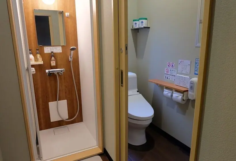 スタンダードルーム, Narita Sando Guesthouse