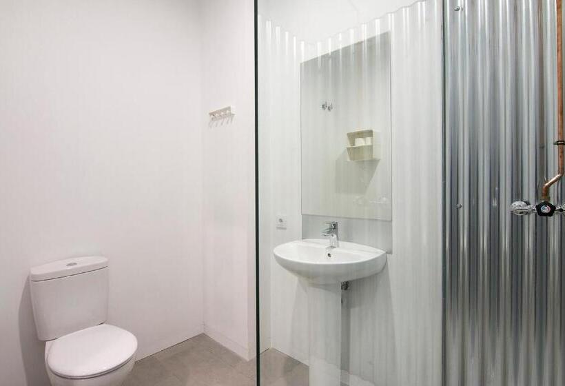 اتاق استاندارد چهار تخته, Eco Hostel