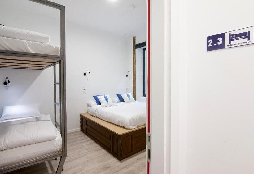 اتاق استاندارد چهار تخته, Eco Hostel