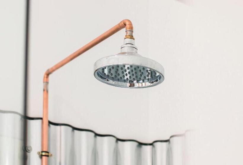 اتاق استاندارد سه نفره, Eco Hostel