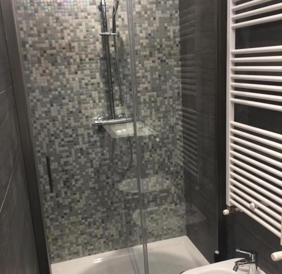 اتاق استاندارد, Double A Guest House