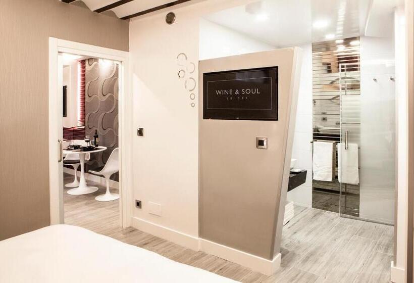 디럭스 스위트, Wine & Soul Suites