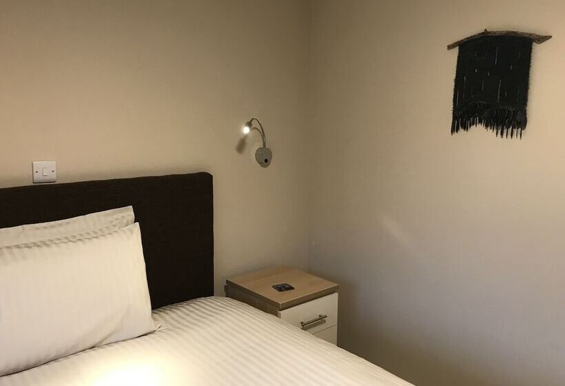 اتاق لوکس, Godshill Park Barn