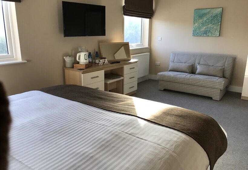 اتاق استاندارد سه تخته با چشم‌انداز باغ, Godshill Park Barn