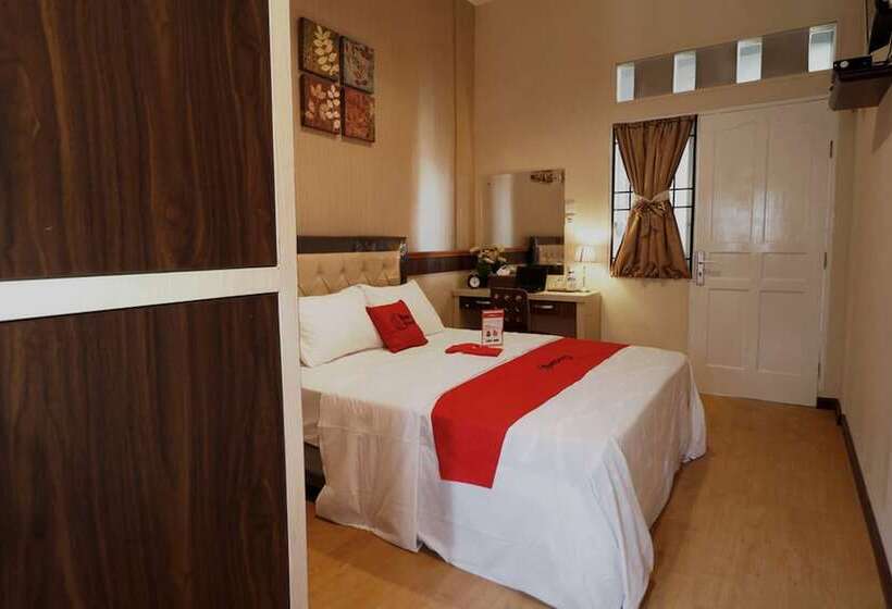 Номер Стандарт, Reddoorz Plus Near Universitas Sumatera Utara