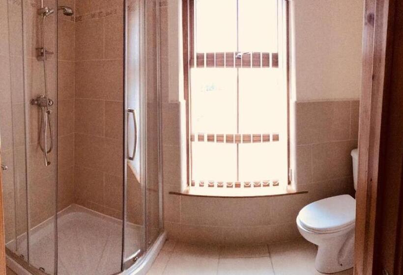 Семейный Номер Deluxe, Clogher Valley Golf Club