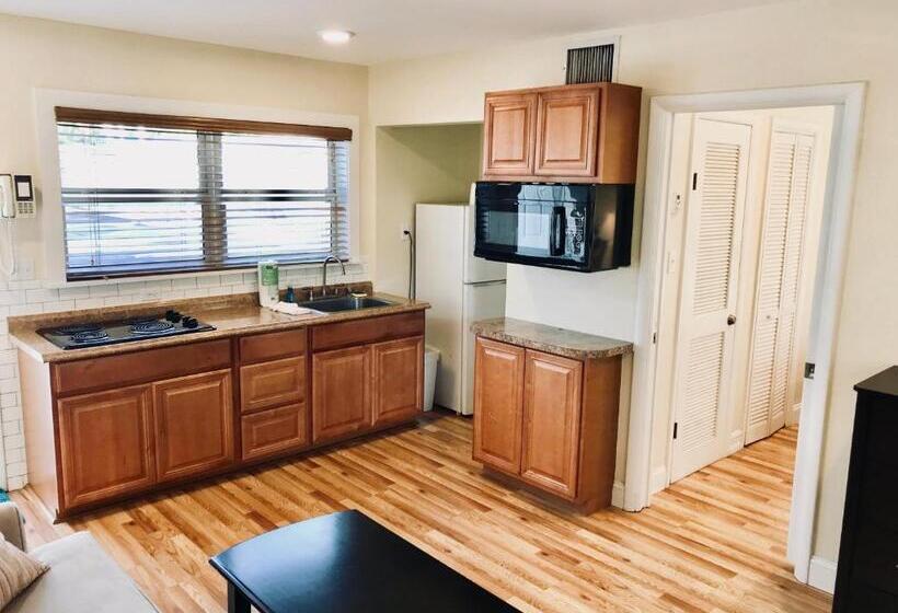 Люкс Повышенной Комфортности, Harborside Motel & Marina