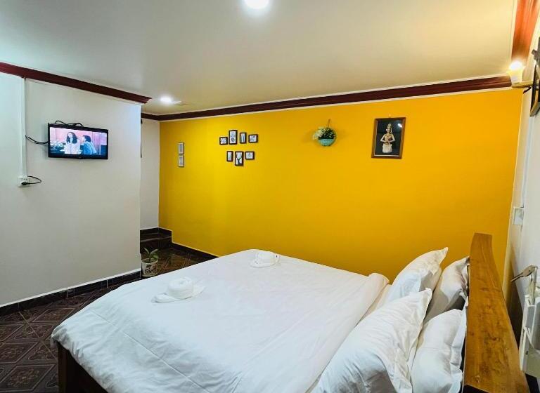 스탠다드 룸, Por Chey