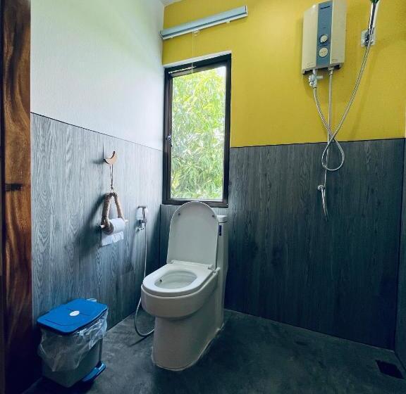 스탠다드 룸, Por Chey