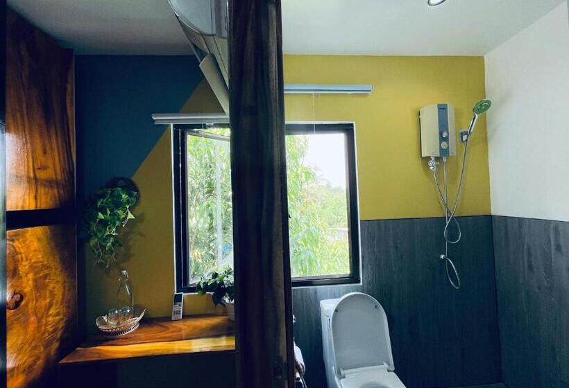 스탠다드 룸, Por Chey