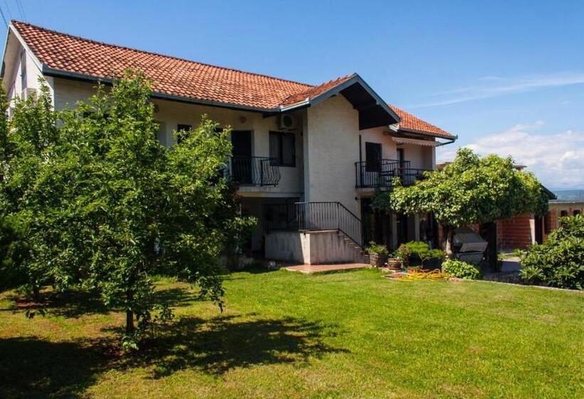 Standard Room with Balcony, Pansion Ruzic