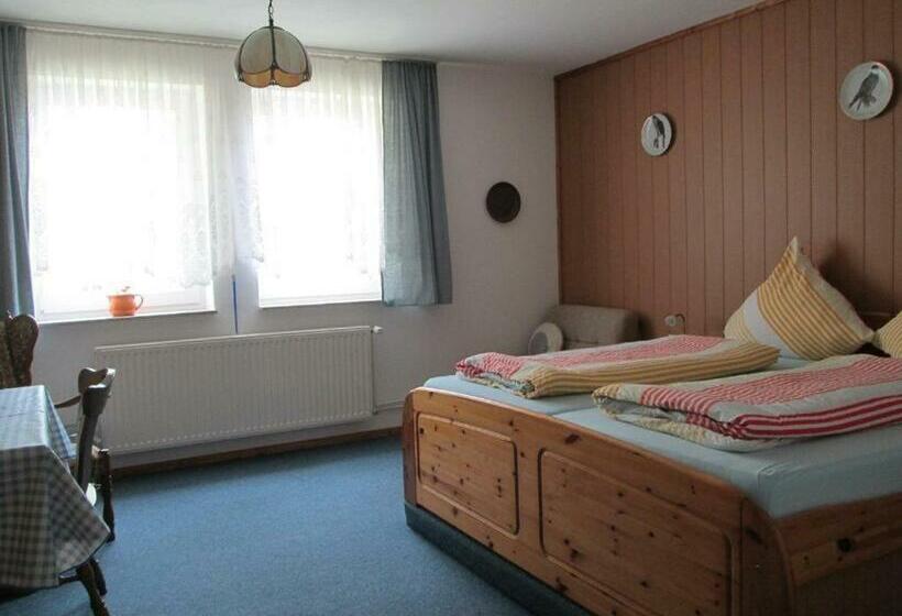 Standard-invahuone, Der Schnuckenhof