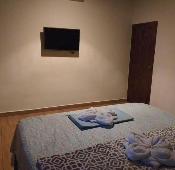 اتاق استاندارد با چشمانداز باغ, Hostal Deyluwin