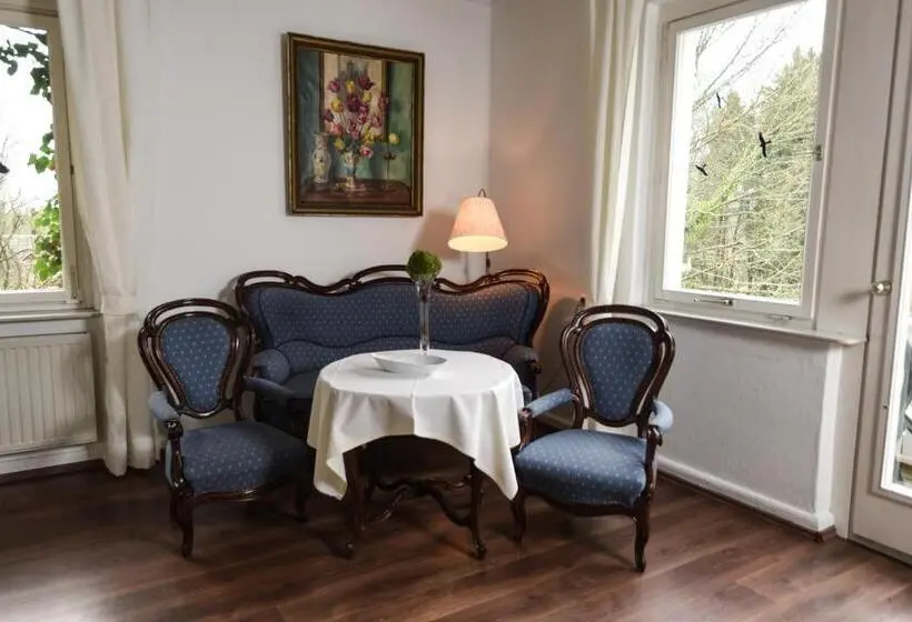 バルコニー付きスタンダードルーム, Jagdschloss Fahrenbühl Hotel Garni