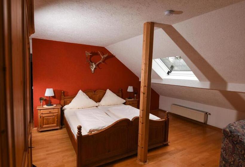 Семейный Номер Вид на Сад, Jagdschloss Fahrenbühl Hotel Garni