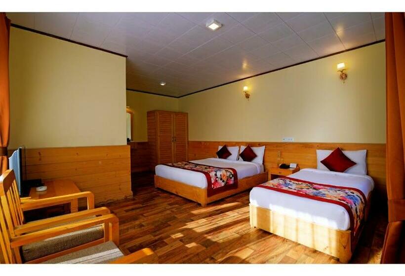 غرفة قياسية مزوَّدة بشُرفة, Summit Alpine Resort