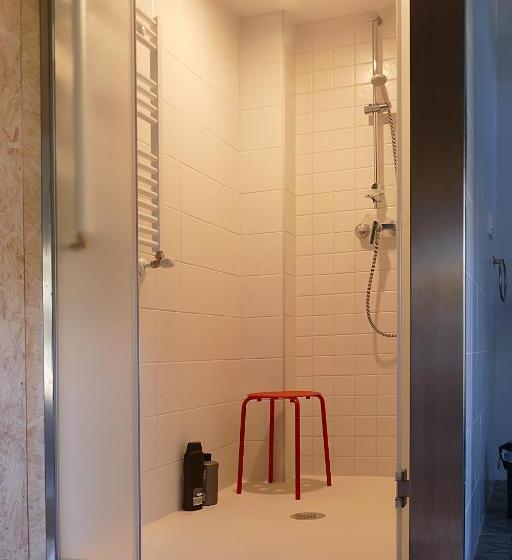 غرفة قياسية ثلاثية, Hostería De Curtidores