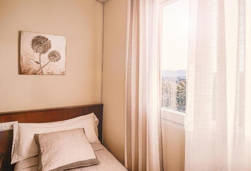 Номер Стандарт Вид на Горы, Hostal La Laguna