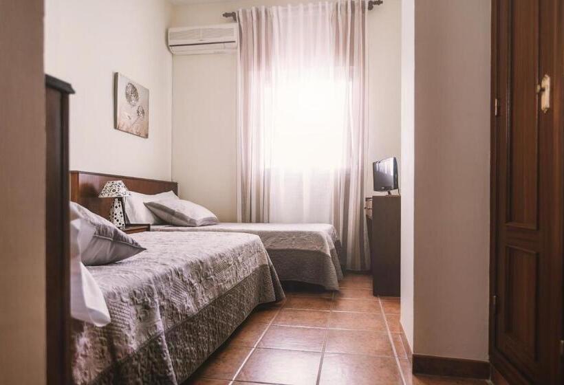 Номер Стандарт Вид на Горы, Hostal La Laguna