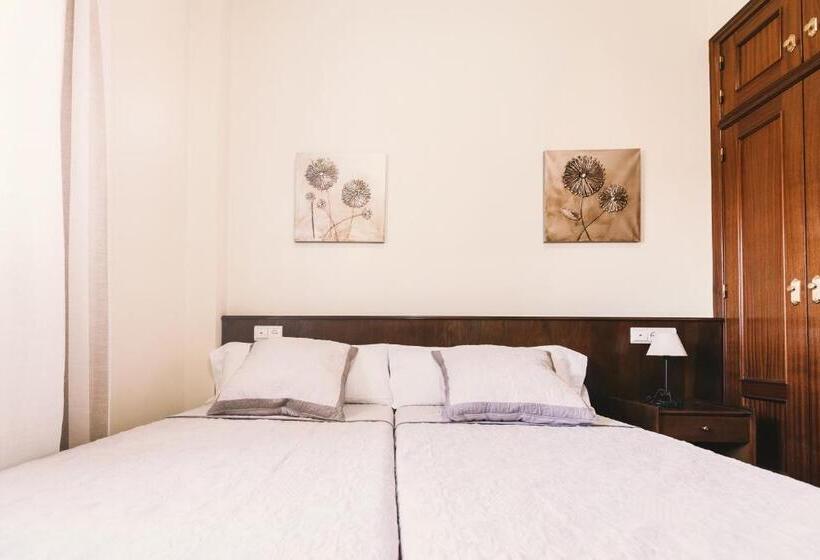 Номер Стандарт Вид на Горы, Hostal La Laguna