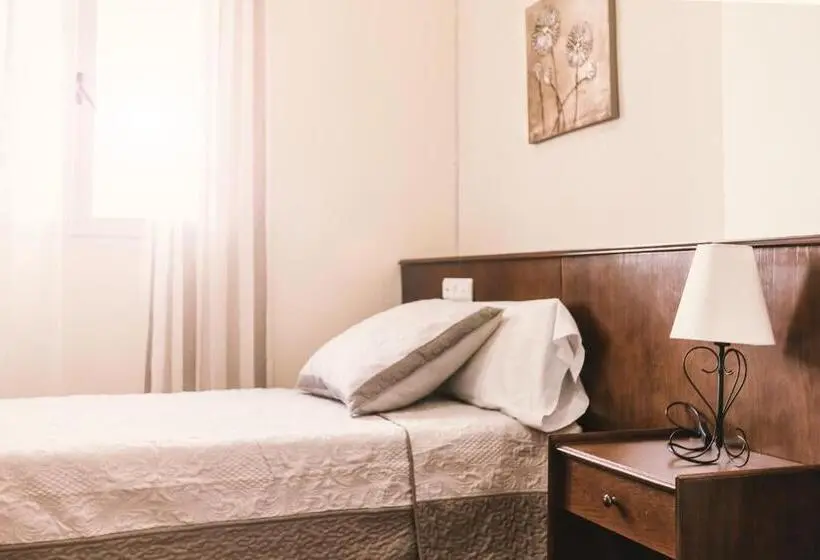 スタンダードルーム, Hostal La Laguna