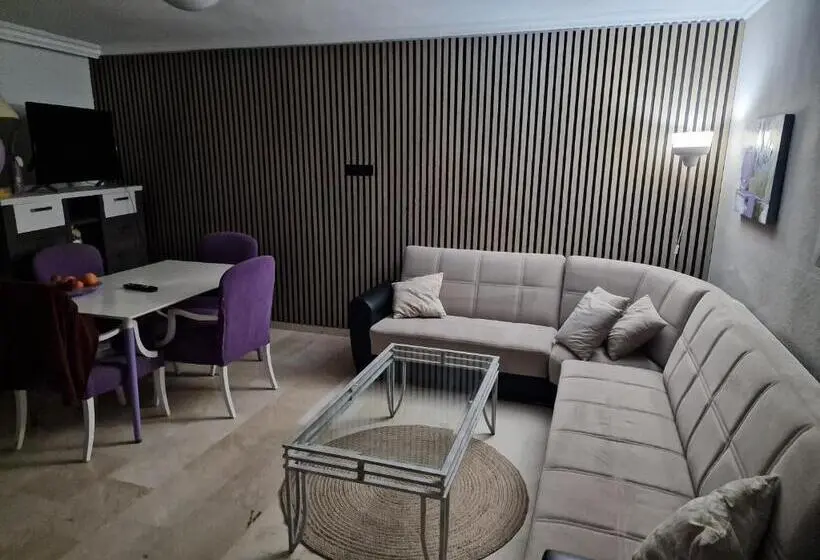 海の見える１ベッドルームアパートメント, Vila Lavanda