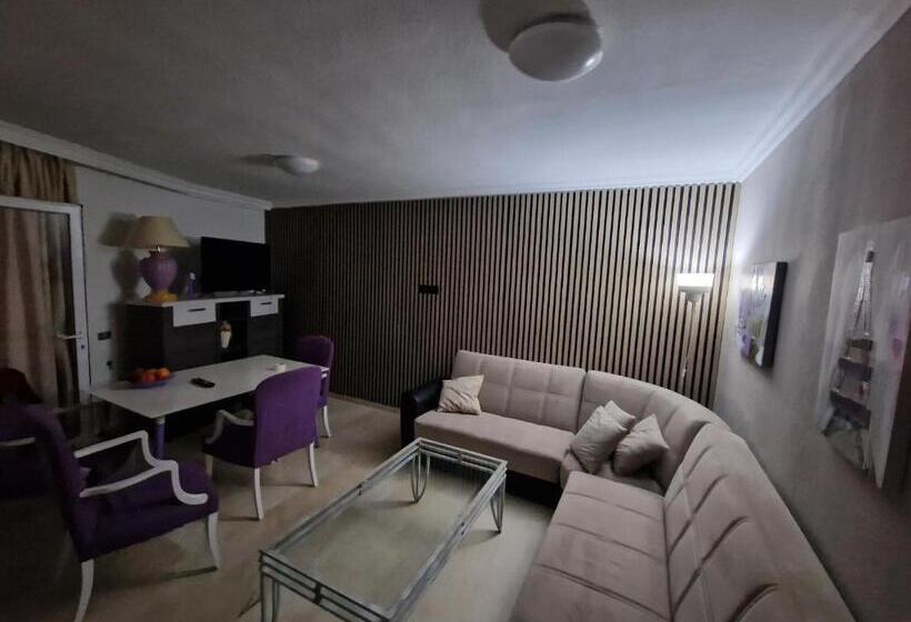 带1个卧室的带海景的公寓, Vila Lavanda