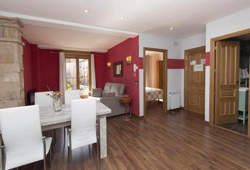 شقة غرفة نوم واحدة مزودة بشُرفة, Apartamentos Melihah