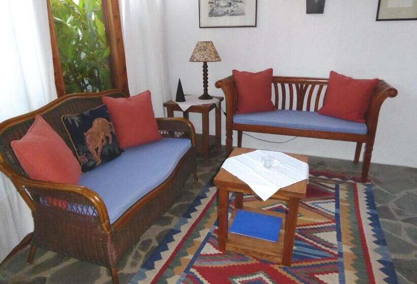 סוויטה נוף לגינה, Villa El Inti