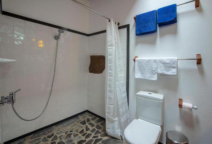 דירת חדר, Villa El Inti