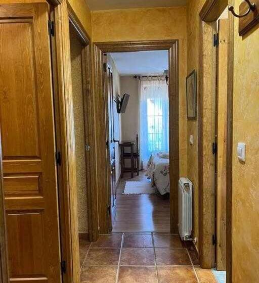 منزل غرفتين نوم, El Sobrao De Gredos