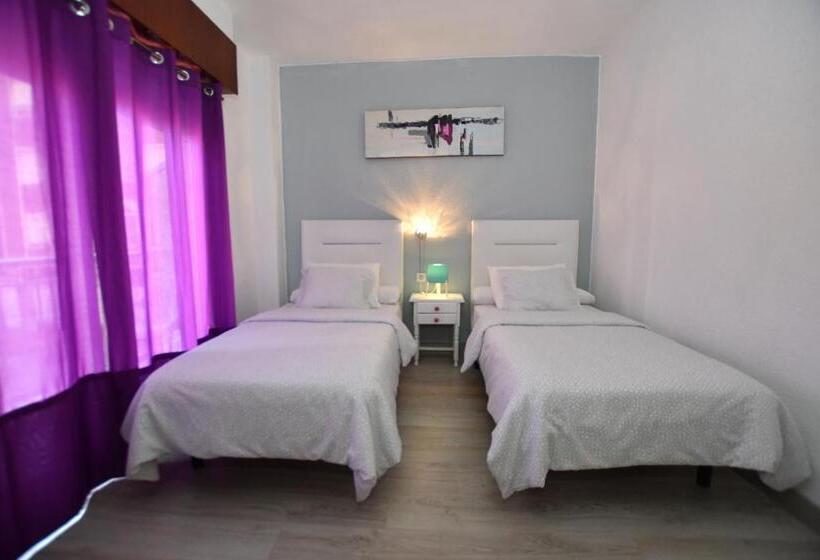 اتاق استاندارد, Hostal Hb Torrevieja