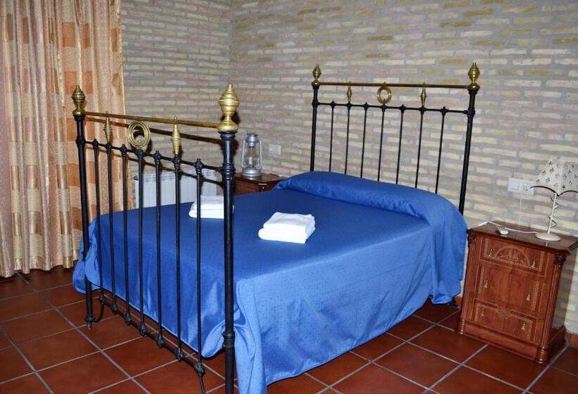 חדר סטנדרט, Hostal La Encina