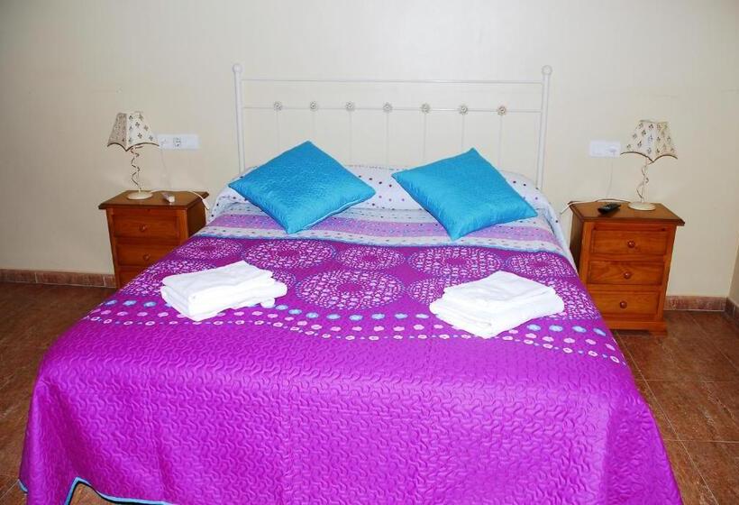 חדר סטנדרט, Hostal La Encina