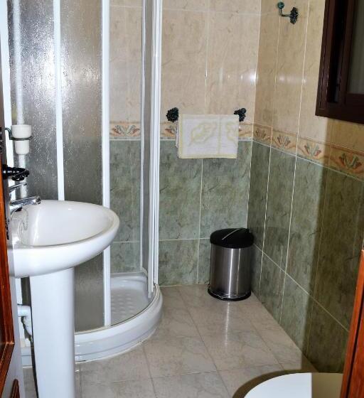 חדר סטנדרט, Hostal La Encina