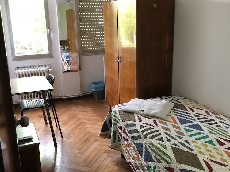 اتاق استاندارد یک تخته با سرویس بهداشتی مشترک, Hostal Costa Azul