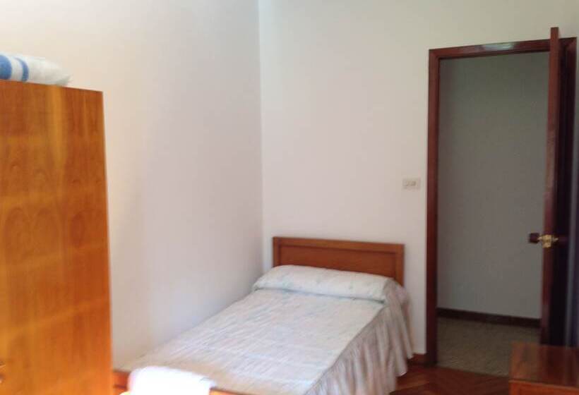 اتاق استاندارد یک تخته با سرویس بهداشتی مشترک, Hostal Costa Azul