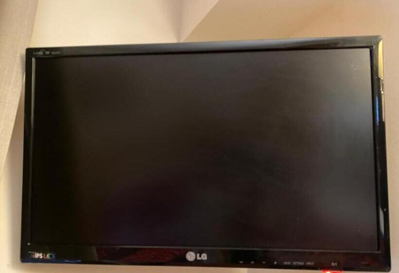 家庭房间共用浴室, Hostal Galicia Cardedeu